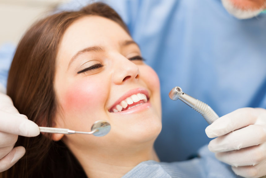 Things to know before visiting a dentist